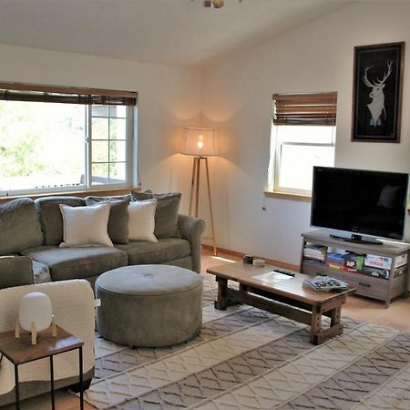 Hood River Family Vacation Home エクステリア 写真